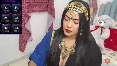 Snapshot of lakshmirani617378 chatting on 11/15/25, 12:13 Laskhmirani online show from 11/15/25, 12:13