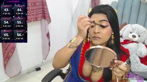 Snapshot of lakshmirani617378 chatting on 11/20/25, 11:54 Laskhmirani online show from 11/20/25, 11:54