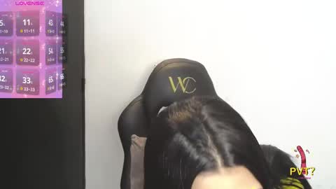 Laskhmirani online show from 04/24/26, 11:56