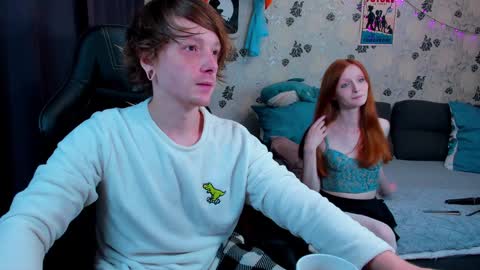 Snapshot of laksmrrr chatting on 01/08/25, 10:59 Lu  Alex online show from 01/08/25, 10:59