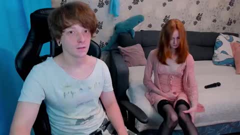 Snapshot of laksmrrr chatting on 10/05/25, 10:46 Lu  Alex online show from 10/05/25, 10:46