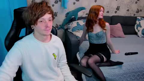 Snapshot of laksmrrr chatting on 10/31/25, 09:43 Lu Alex online show from 10/31/25, 09:43