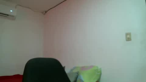 laura gomez online show from 02/11/25, 06:55