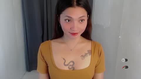 lala_lany online show from 04/18/26, 08:40