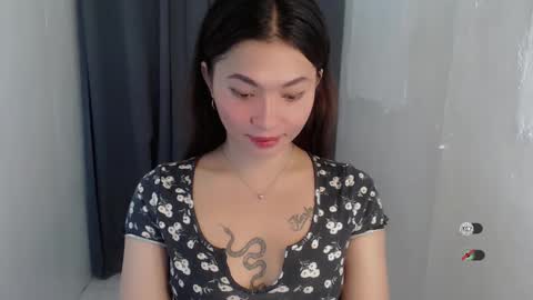 lala_lany online show from 04/22/26, 07:33