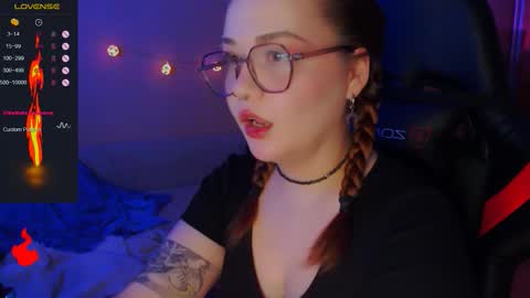 Nicky online show from 10/30/25, 11:44