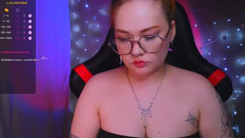 Snapshot of lala_loulou chatting on 05/07/26, 08:25 Nicky online show from 05/07/26, 08:25