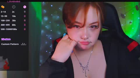 Snapshot of lala_loulou chatting on 05/30/26, 01:30 Nicky online show from 05/30/26, 01:30