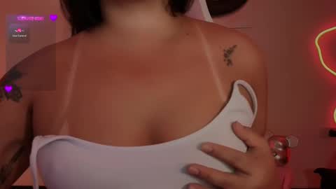 lalablack1_ online show from 10/30/25, 12:23