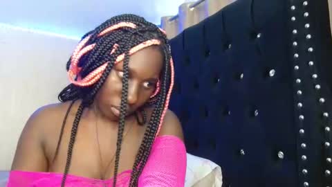 Lalisa online show from 04/23/26, 06:14