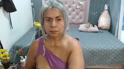 lalisha online show from 04/10/26, 01:00