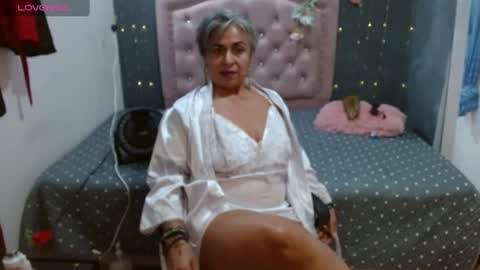 Snapshot of lalisha_96 chatting on 07/25/26, 10:40 lalisha online show from 07/25/26, 10:40
