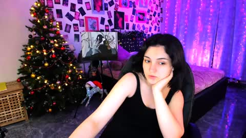 Snapshot of lalita_aml4 chatting on 01/09/25, 09:47 Raily online show from 01/09/25, 09:47