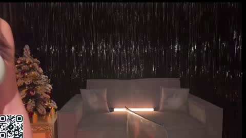 Ellina online show from 12/23/24, 04:01