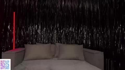 Ellina online show from 03/06/25, 02:09