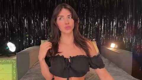 Ellina online show from 11/09/25, 08:07