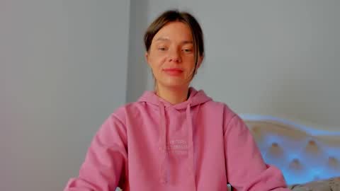 Snapshot of lallie_ chatting on 03/04/26, 03:51 Lallie online show from 03/04/26, 03:51