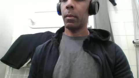 lamanta72 online show from 02/25/26, 07:29