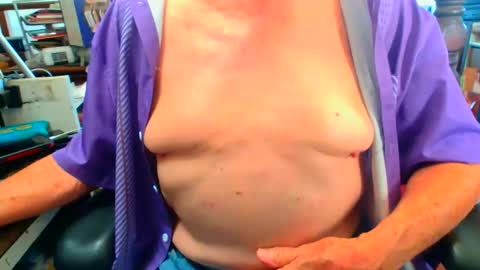 lamarbrazil online show from 10/17/25, 10:23