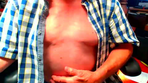 lamarbrazil online show from 04/15/26, 08:42