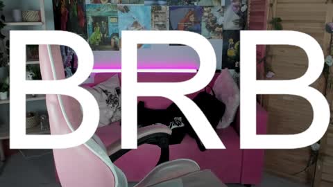 just call me Lana  and her security online show from 01/16/25, 05:55