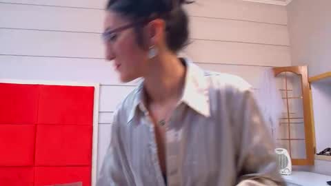 LanaBanner online show from 02/13/26, 05:36