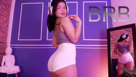  Lana  online show from 10/25/25, 11:29