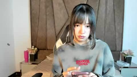 Snapshot of lana_collins_ chatting on 06/18/26, 04:57 Lana online show from 06/18/26, 04:57