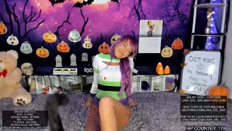 Lana Del Bae online show from 10/28/25, 02:04