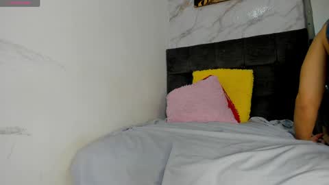 lana 3 online show from 04/19/26, 01:10