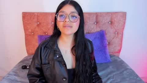 ... .          . ... online show from 02/08/25, 01:01