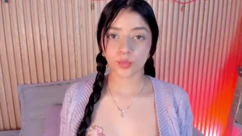 ... .          . ... online show from 12/01/25, 02:00