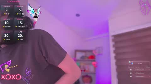 Lana online show from 09/30/25, 01:38