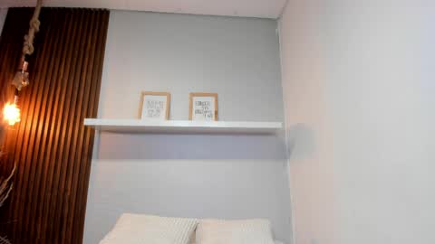 Lana     igauroraaaaaaaaa 1 online show from 04/01/26, 02:12