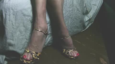 Snapshot of lana_legs53 chatting on 05/31/26, 05:59 lana_legs53 online show from 05/31/26, 05:59