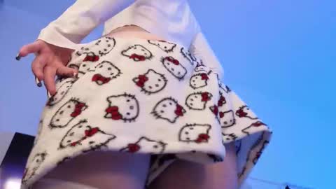 Eva online show from 02/26/26, 03:16