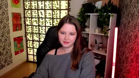 Snapshot of lana_moon__ chatting on 10/19/25, 08:26 Lana online show from 10/19/25, 08:26