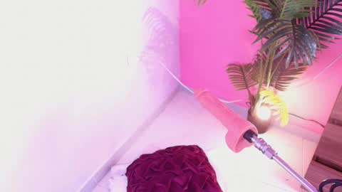 LANA online show from 10/17/25, 04:15