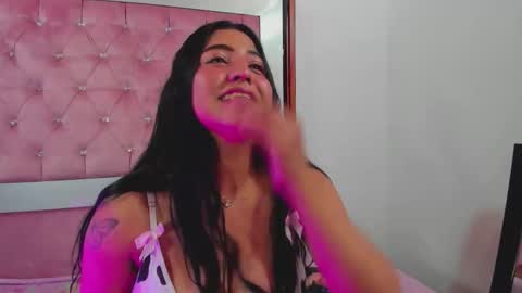 lana_parker_01 online show from 10/10/25, 09:03