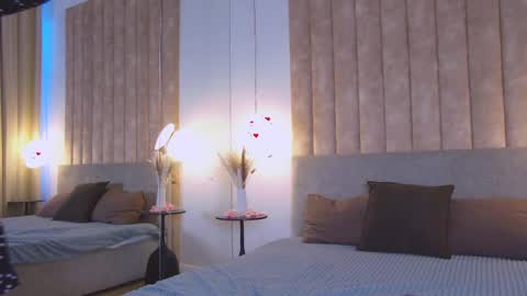 Lana online show from 04/25/26, 06:16