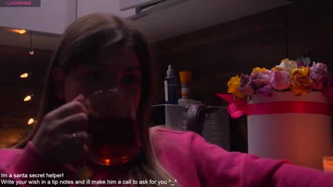 Alana online show from 01/05/25, 09:05