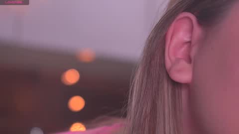 Alana online show from 01/08/25, 10:04