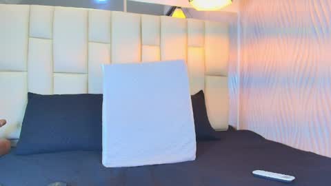 Vanessa  online show from 04/21/26, 12:11