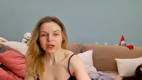 Snapshot of lanaangeldream chatting on 03/14/26, 11:59 Lana online show from 03/14/26, 11:59