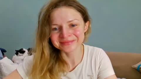Lana online show from 07/12/26, 11:56
