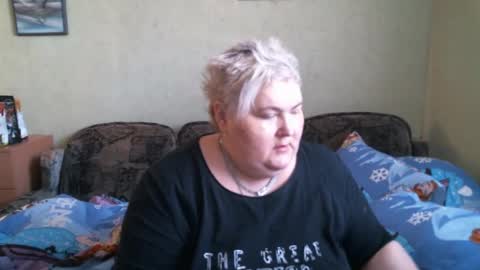 lanacat555 online show from 02/12/25, 11:51