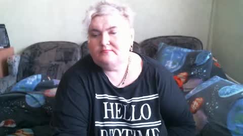 lanacat555 online show from 02/24/25, 09:53