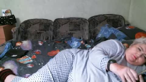 lanacat555 online show from 09/29/25, 10:58