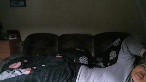 lanacat555 online show from 12/23/25, 12:08