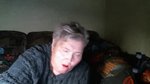 lanacat555 online show from 02/15/26, 11:12